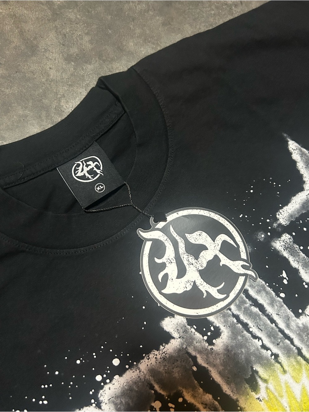 Lost Hills Electric Skeleton Graphic Tshirt - Picture 3 of 3
